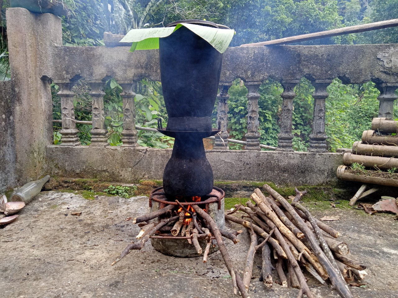 Độc đáo mắm ruộng của người Tày