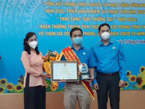 San sẻ khó khăn với người lao động - Ảnh 1.