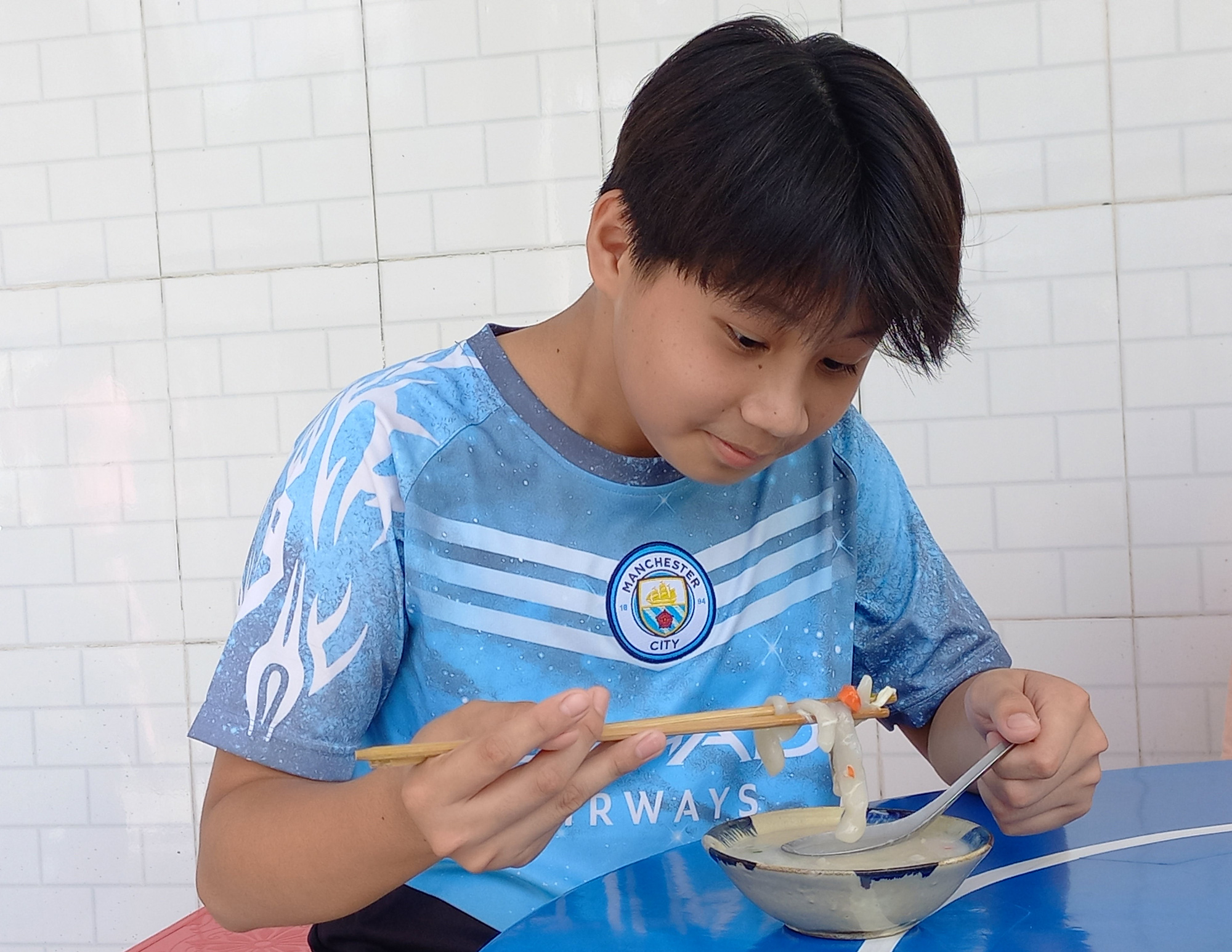 B&iacute; quyết l&agrave;m n&ecirc;n m&oacute;n b&aacute;nh canh cua ngon &ldquo;hết sảy&rdquo; ở C&agrave; Mau - Ảnh 4.