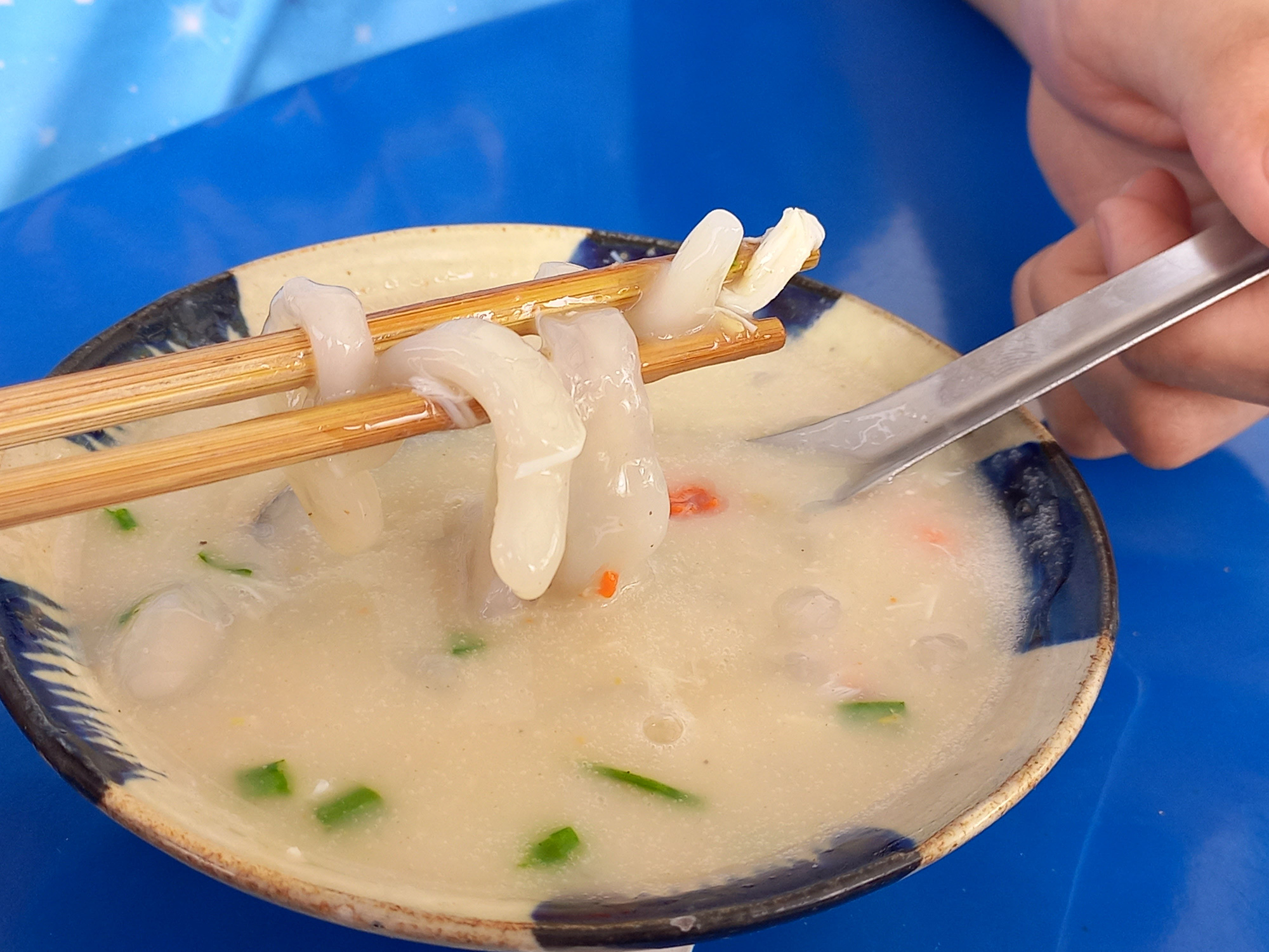 B&iacute; quyết l&agrave;m n&ecirc;n m&oacute;n b&aacute;nh canh cua ngon &ldquo;hết sảy&rdquo; ở C&agrave; Mau - Ảnh 6.