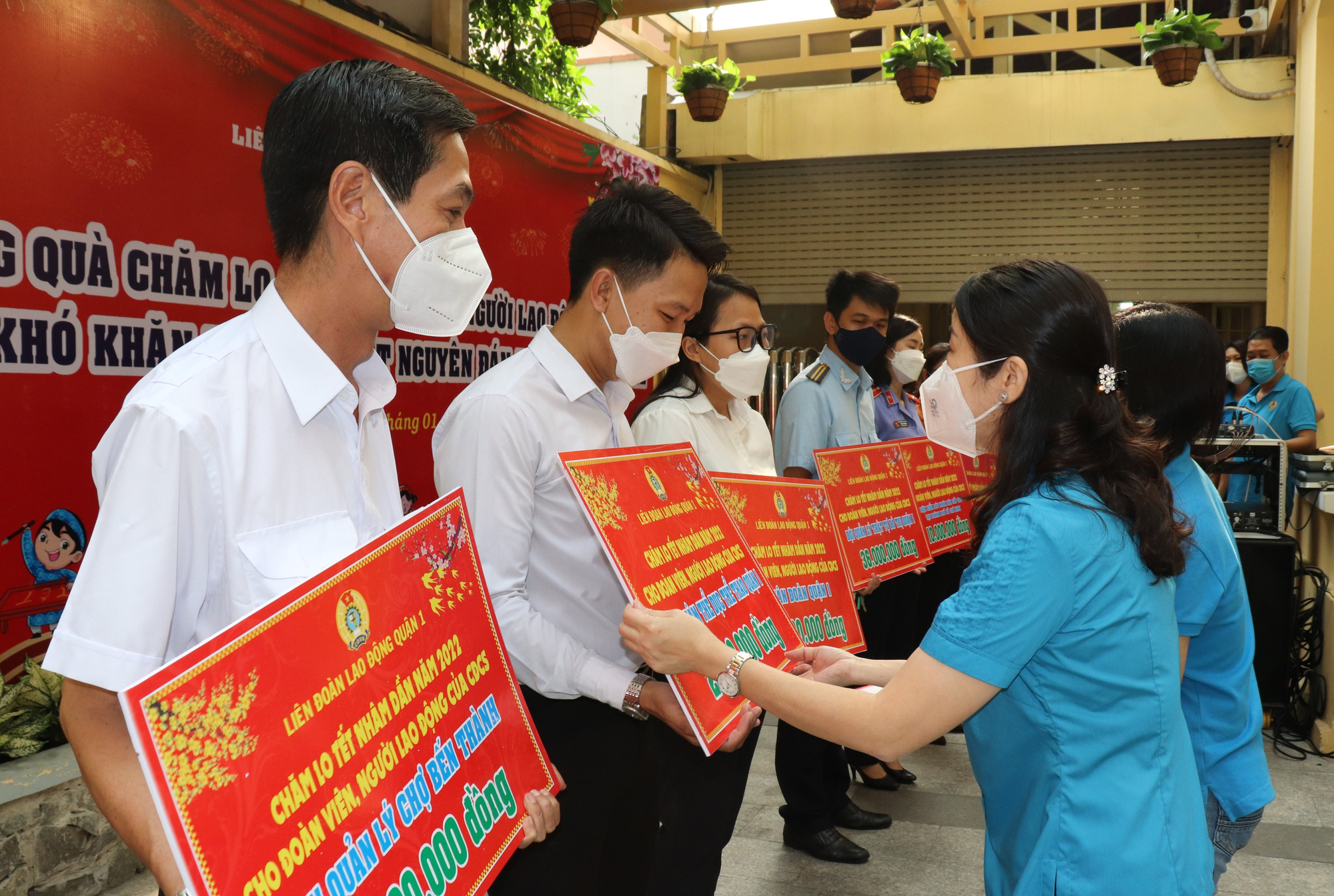 Tết đến với người lao động khó khăn