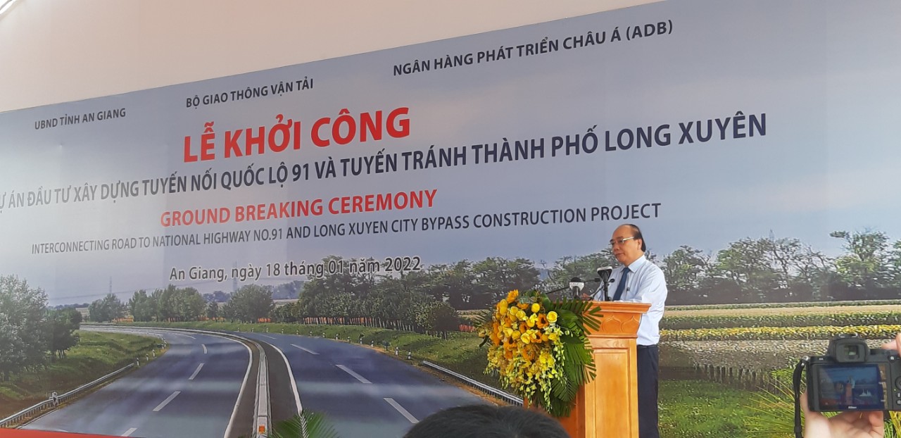 Chủ tịch nước dự khởi công tuyến giao thông quan trọng của ĐBSCL