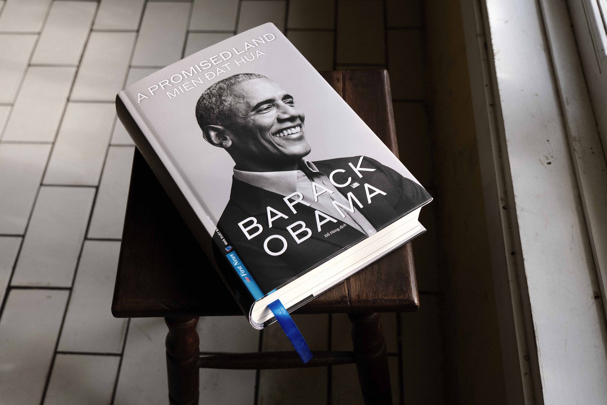 Cựu Tổng thống Mỹ Obama tiết lộ chuyện chưa kể về ch&iacute;nh trường Mỹ - Ảnh 3.