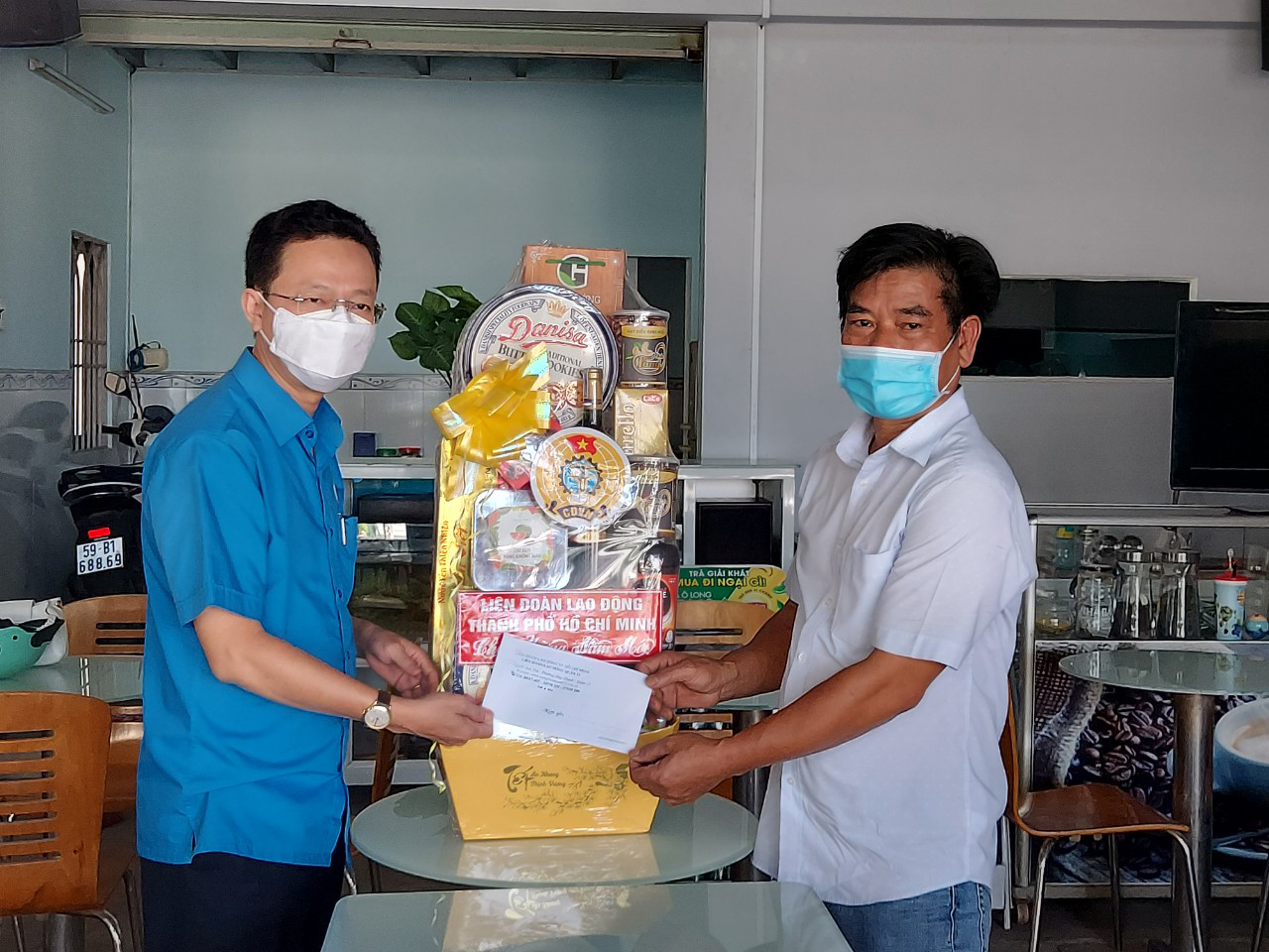 Như một gia đình