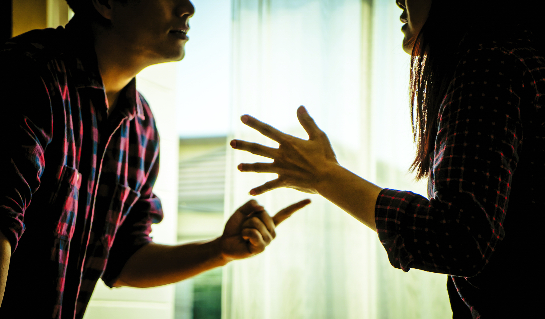 V&igrave; những người đ&agrave;n &ocirc;ng như thế m&agrave; đời ch&uacute;ng ta khổ? - Ảnh 1.