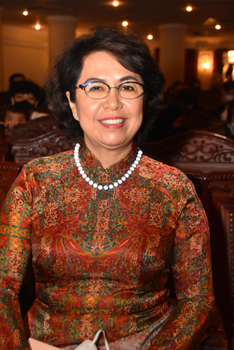 9-Ba-Tô-Thị-Bích-Châu