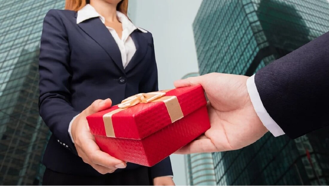 Các bộ, địa phương phải báo cáo việc "tặng, nhận quà Tết trái quy định" trước ngày 9-2