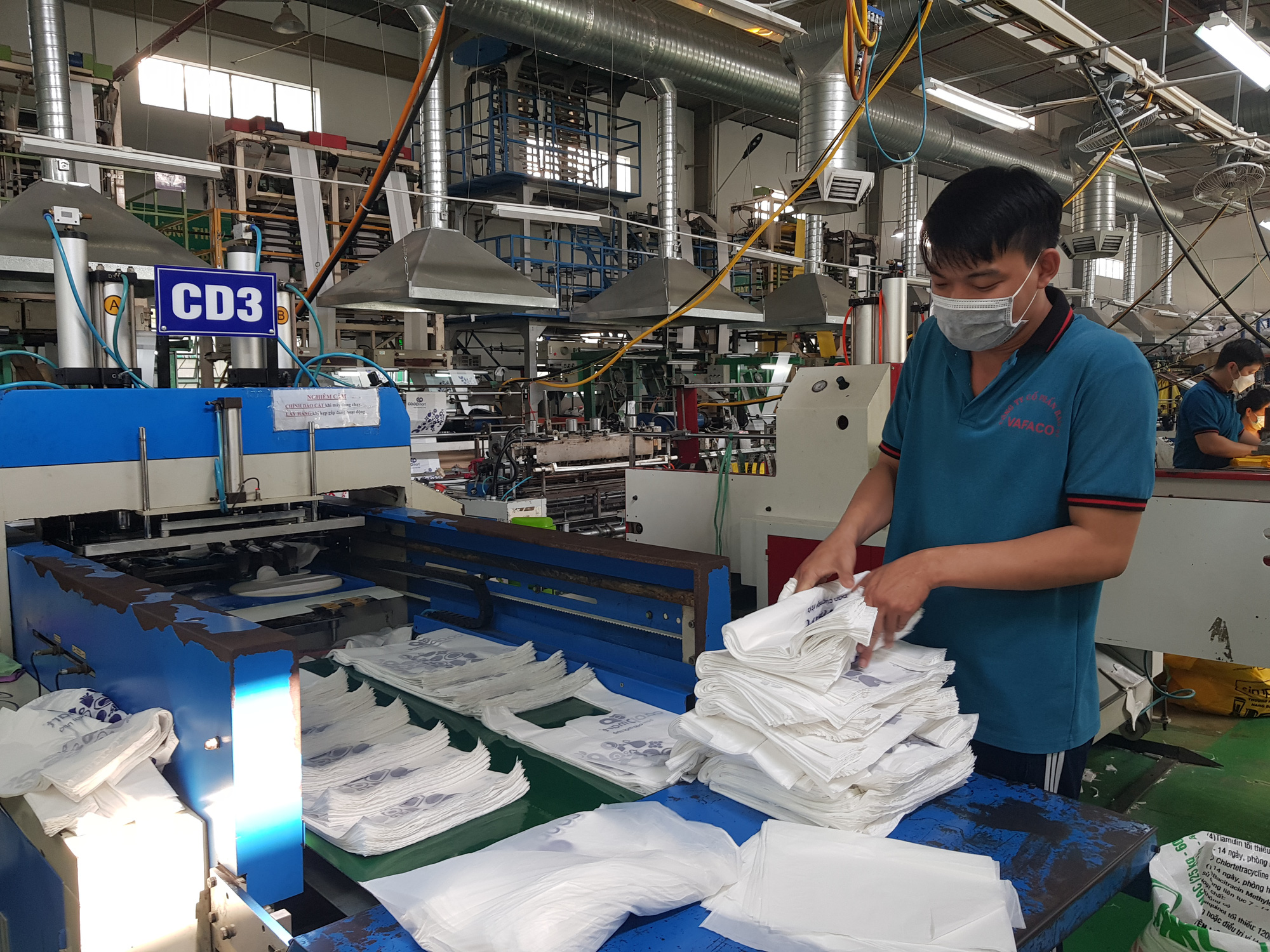 Đ&atilde;i ngộ tốt để giữ lao động - Ảnh 1.
