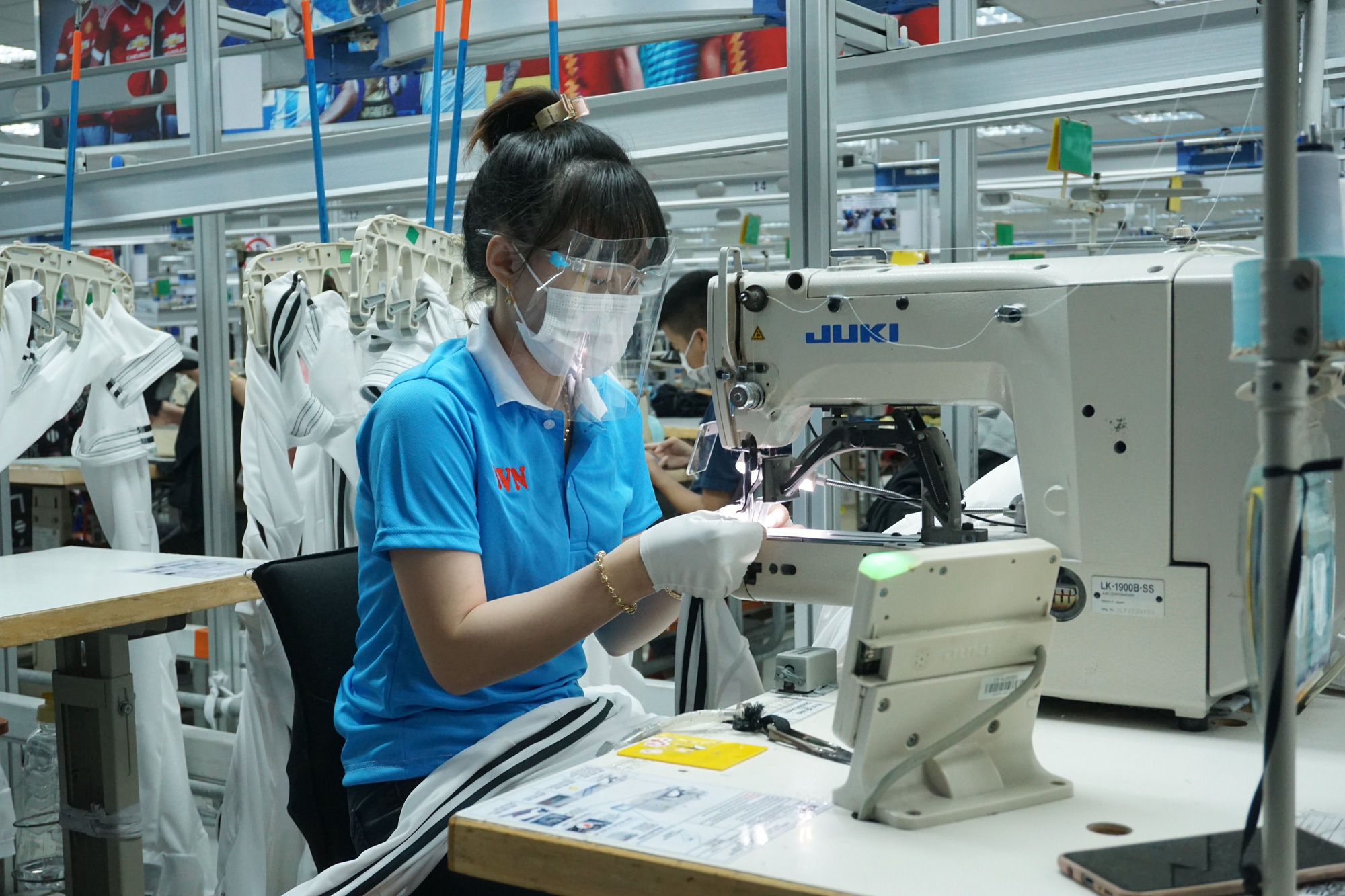 Để công nhân an tâm làm việc