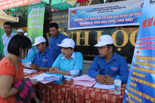 Sinh vi&ecirc;n v&agrave; người lao động ở trọ tại TP HCM dễ d&agrave;ng được cấp định mức nước sinh hoạt - Ảnh 1.