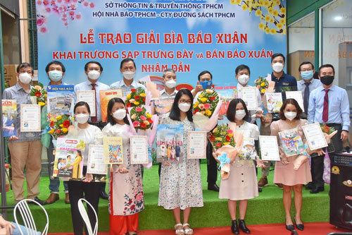 Lễ hội báo xuân TP HCM: Thiết thực, ý nghĩa