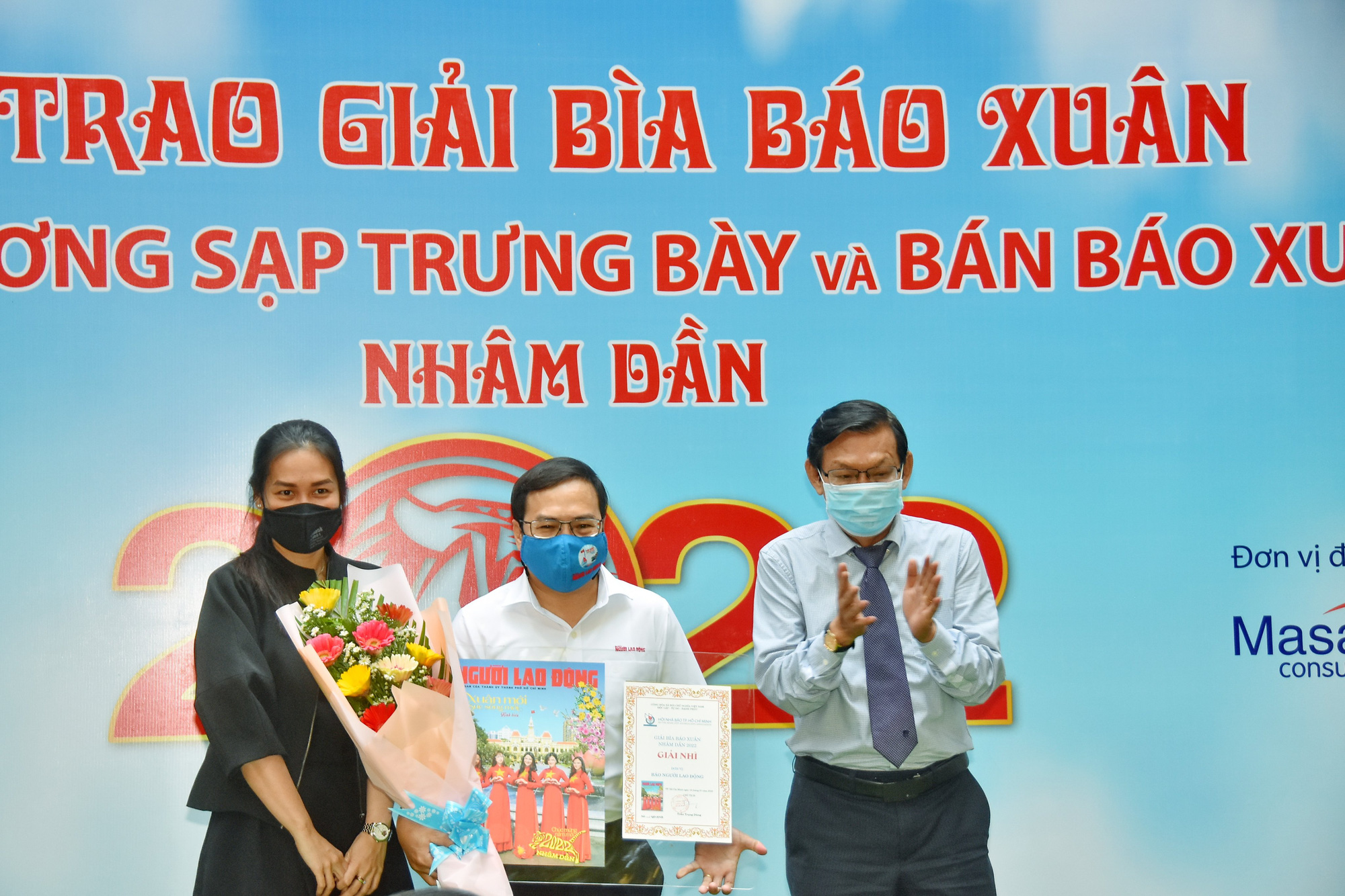 B&aacute;o Người Lao Động đoạt giải Nh&igrave; b&igrave;a b&aacute;o Xu&acirc;n Nh&acirc;m Dần 2022 - Ảnh 4.