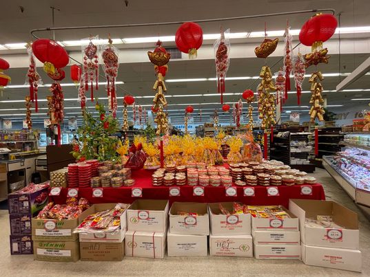 Người Việt ở nước ngo&agrave;i: Mong về Việt Nam đ&oacute;n Tết! - Ảnh 1.