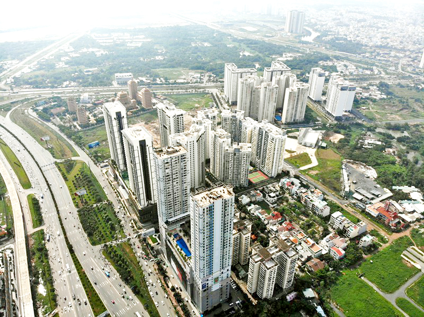 Giá nhà, đất đang ngược quy luật kinh tế - Ảnh 1.