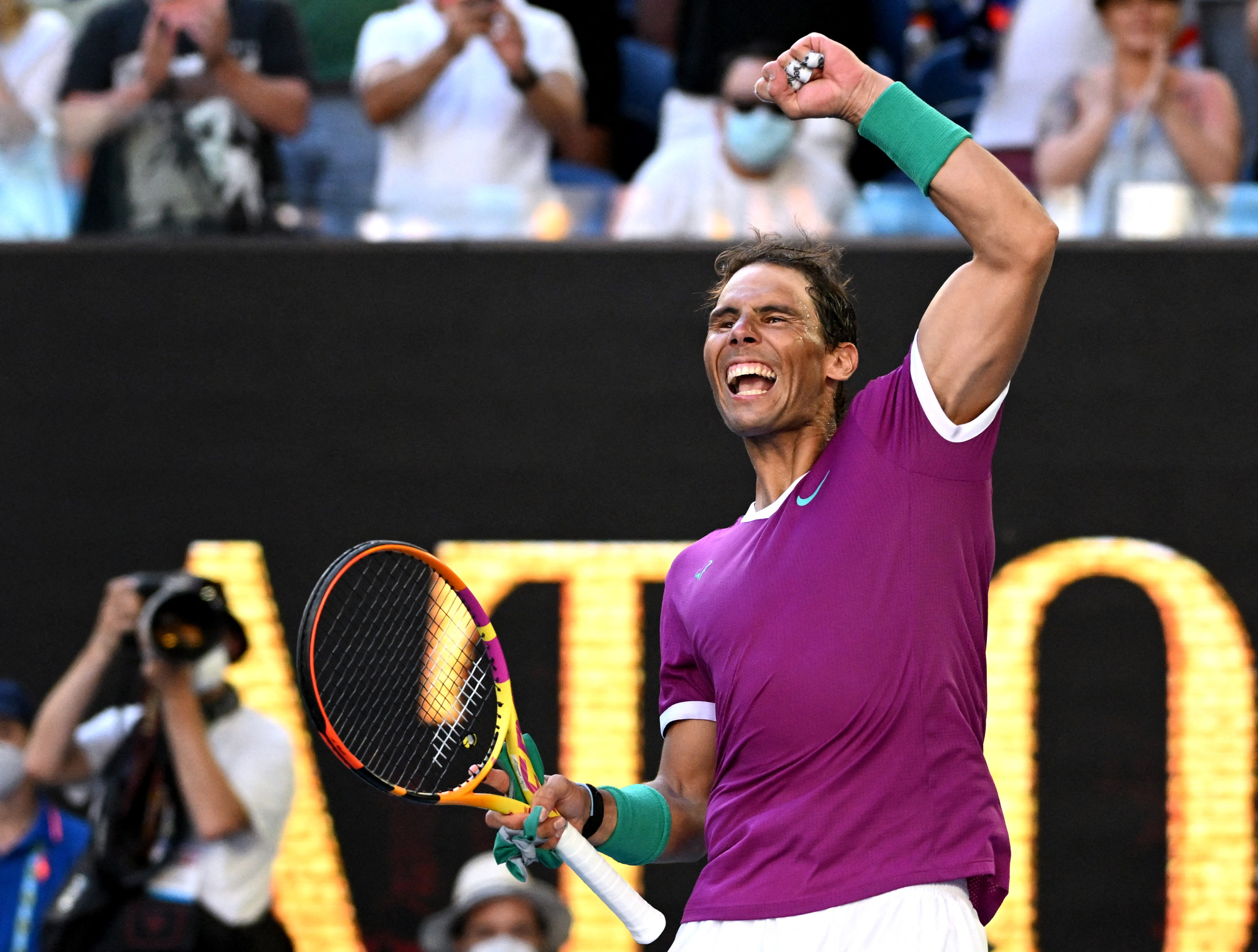 Nadal nhọc nhằn vào bán kết Giải Úc mở rộng 2022