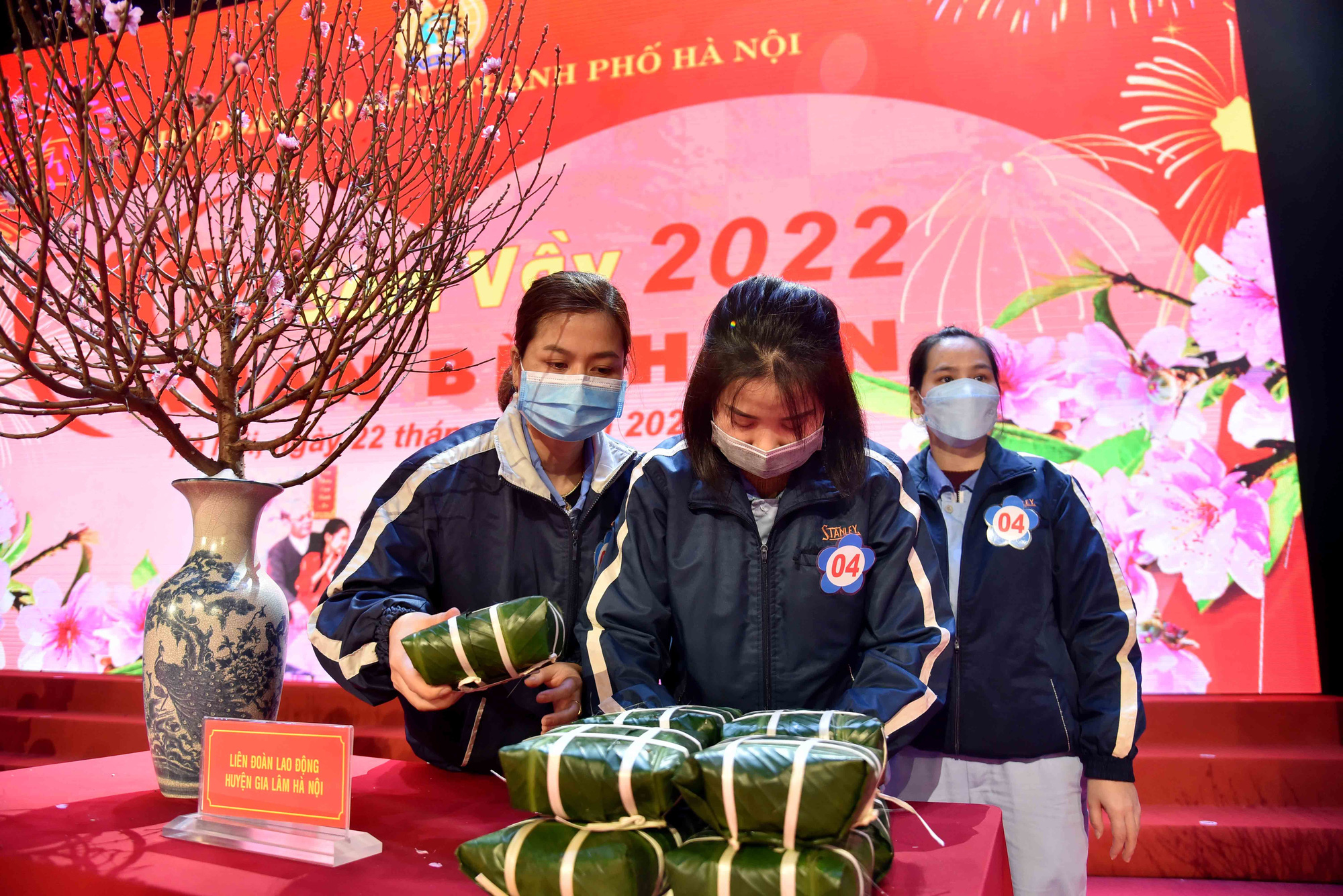 Tết sum vầy- Xuân bình an cho công nhân, lao động - Ảnh 4.