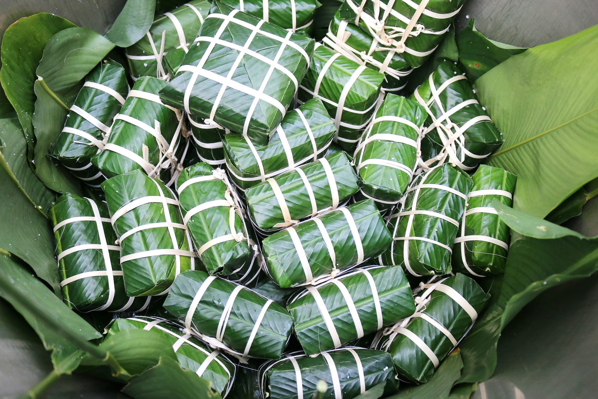 Gi&aacute;m đốc g&oacute;p tiền mua qu&agrave; Tết cho c&ocirc;ng nh&acirc;n - Ảnh 6.