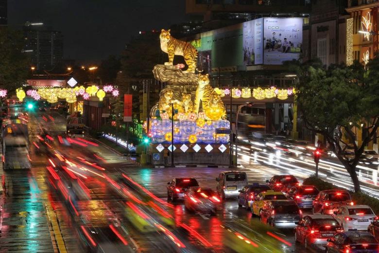 Đón Tết Nguyên đán trong thận trọng
