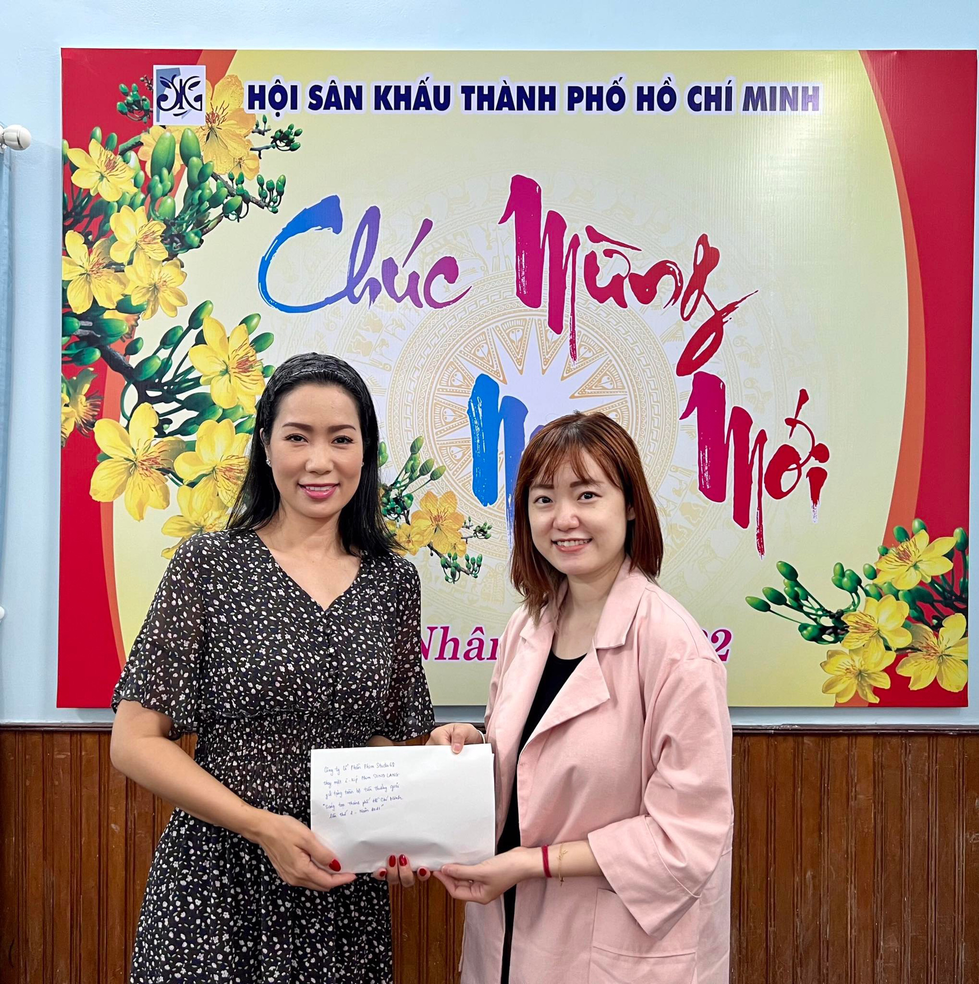 Nghĩa cử đẹp của ê-kíp phim "Song lang"