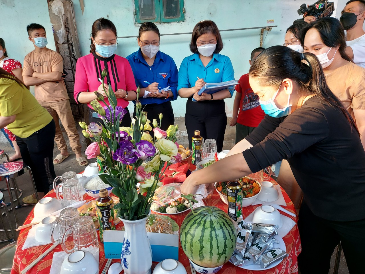 Vui Tết cùng công nhân - Ảnh 4.