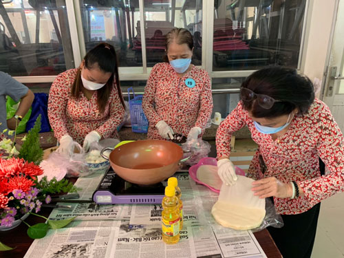 Tết vui cho người ở lại