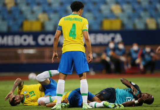 Ecuador - Brazil: Nợ khó đòi