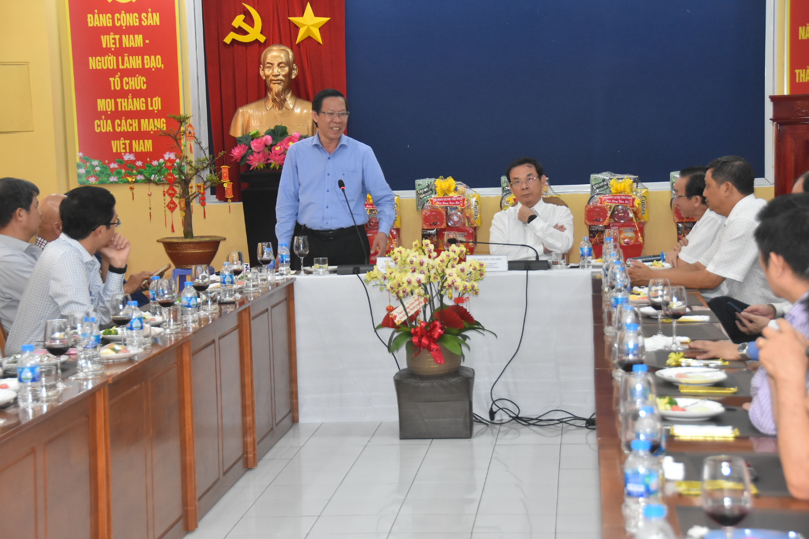 B&iacute; thư Th&agrave;nh ủy Nguyễn Văn N&ecirc;n: Mong người d&acirc;n vui Xu&acirc;n c&oacute; chừng mực - Ảnh 4.