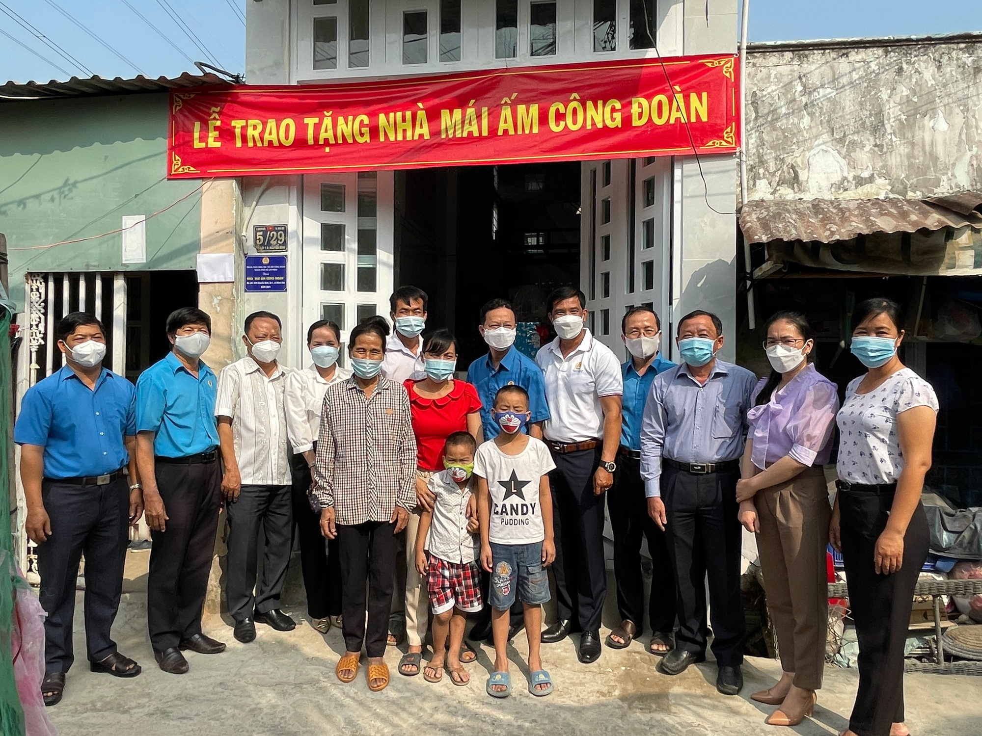 Nhà mới nặng tình Công đoàn