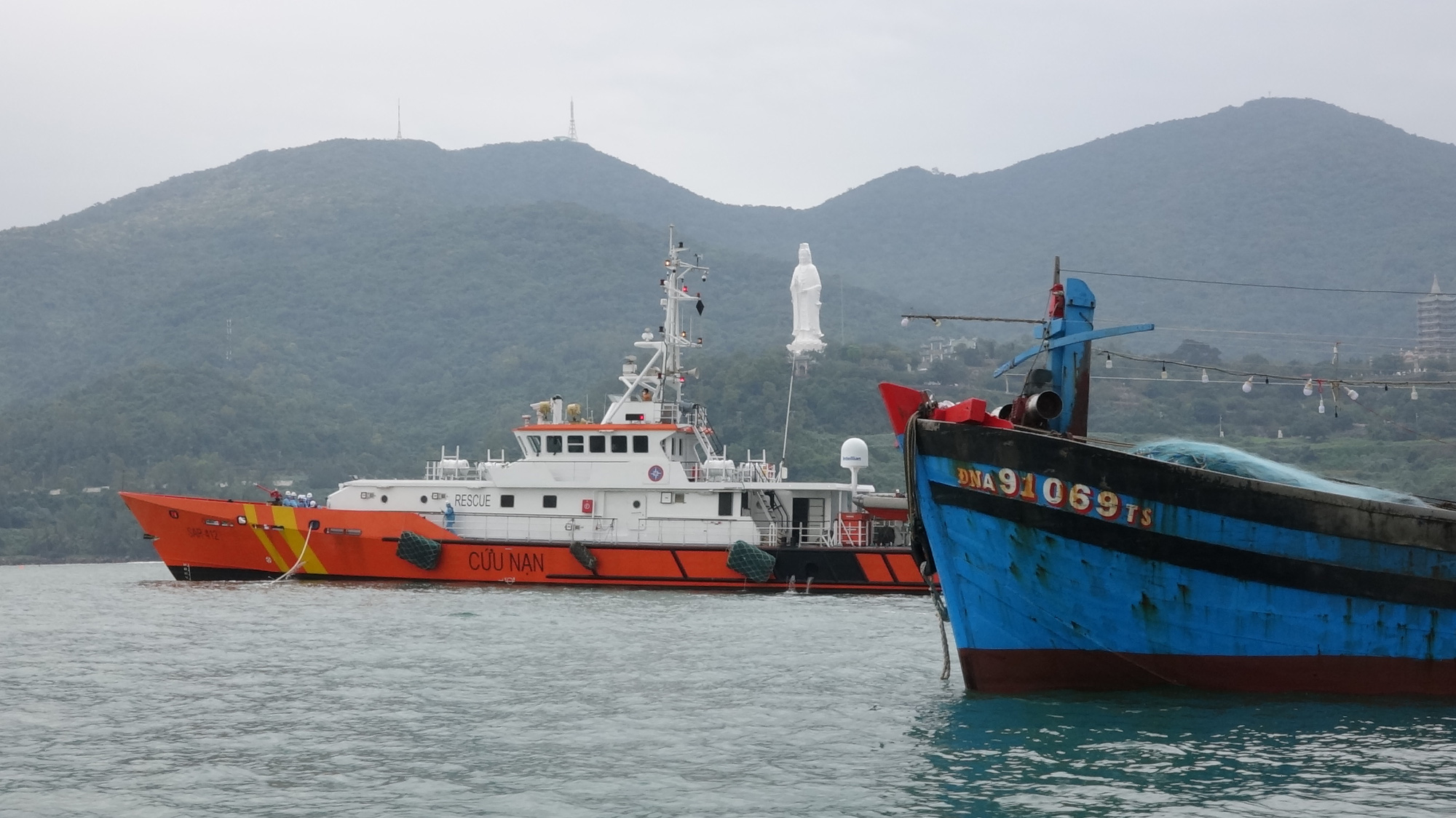 Tết của những &ldquo;anh h&ugrave;ng&rdquo; biển khơi - Ảnh 5.