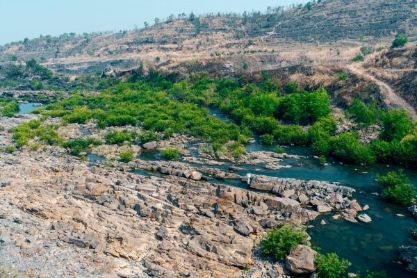 Vẻ đẹp kh&oacute; cưỡng của C&ocirc;ng vi&ecirc;n địa chất to&agrave;n cầu ở Đắk N&ocirc;ng - Ảnh 5.