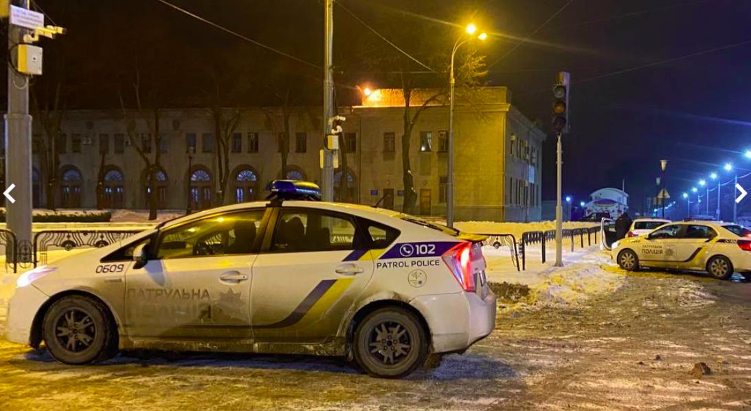 Lính Ukraine bất ngờ xả súng ở nhà máy tên lửa - Ảnh 2.