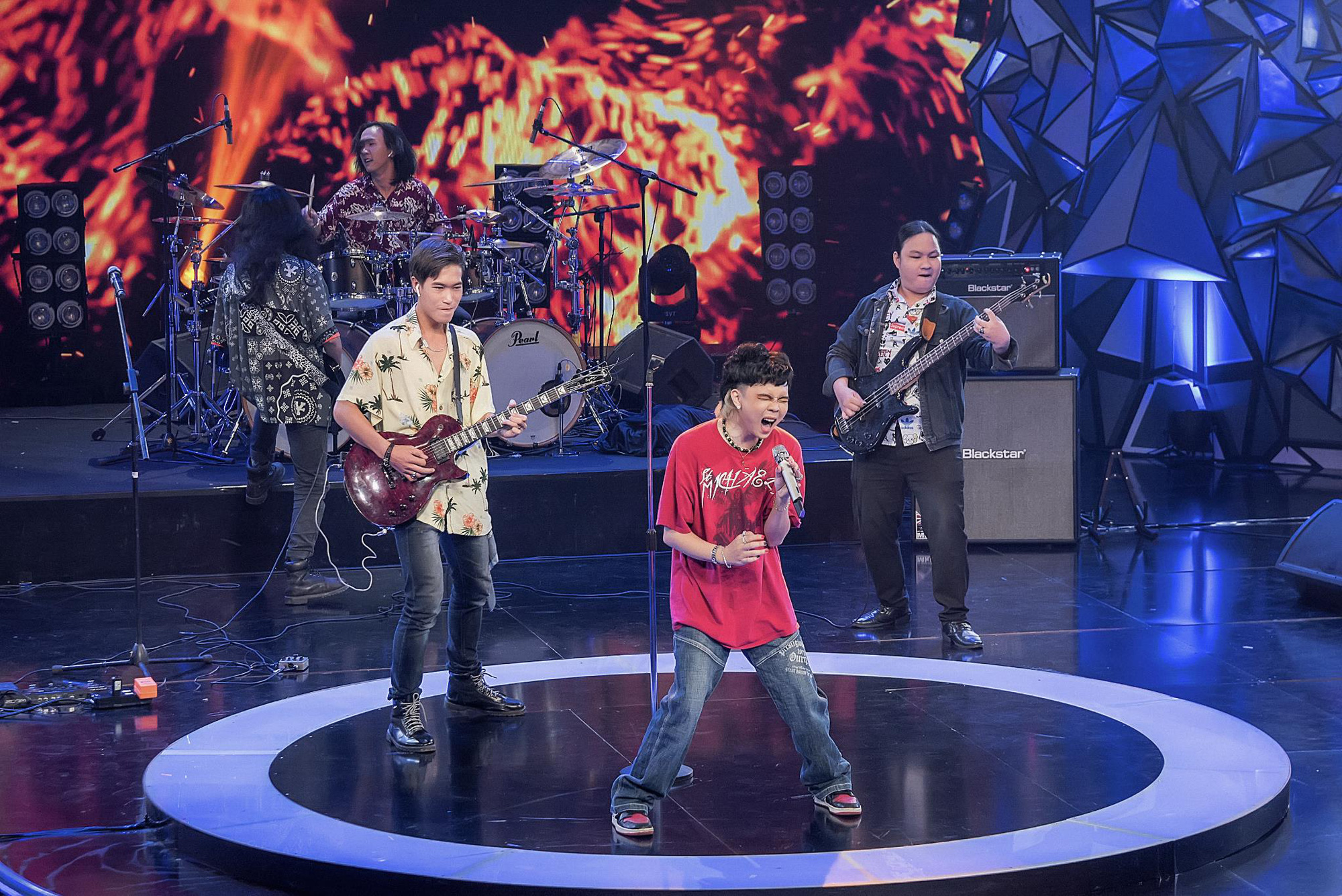 Cuộc chiến Rock-Rap tr&ecirc;n s&oacute;ng truyền h&igrave;nh - Ảnh 5.