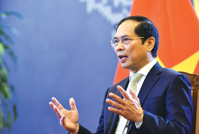 Nâng cao vị thế đất nước