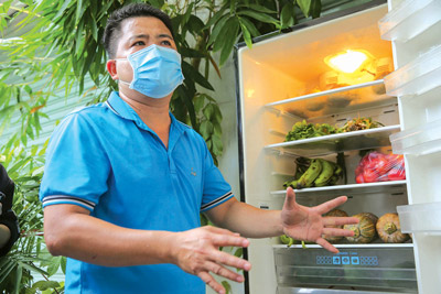 Người đ&agrave;n &ocirc;ng 0 đồng - Ảnh 2.