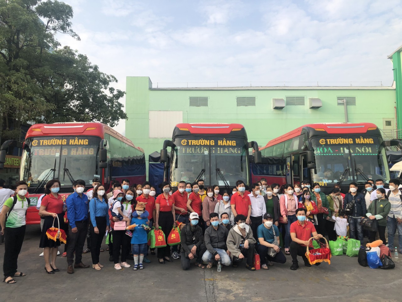 Những chuyến xe sum họp - Ảnh 3.