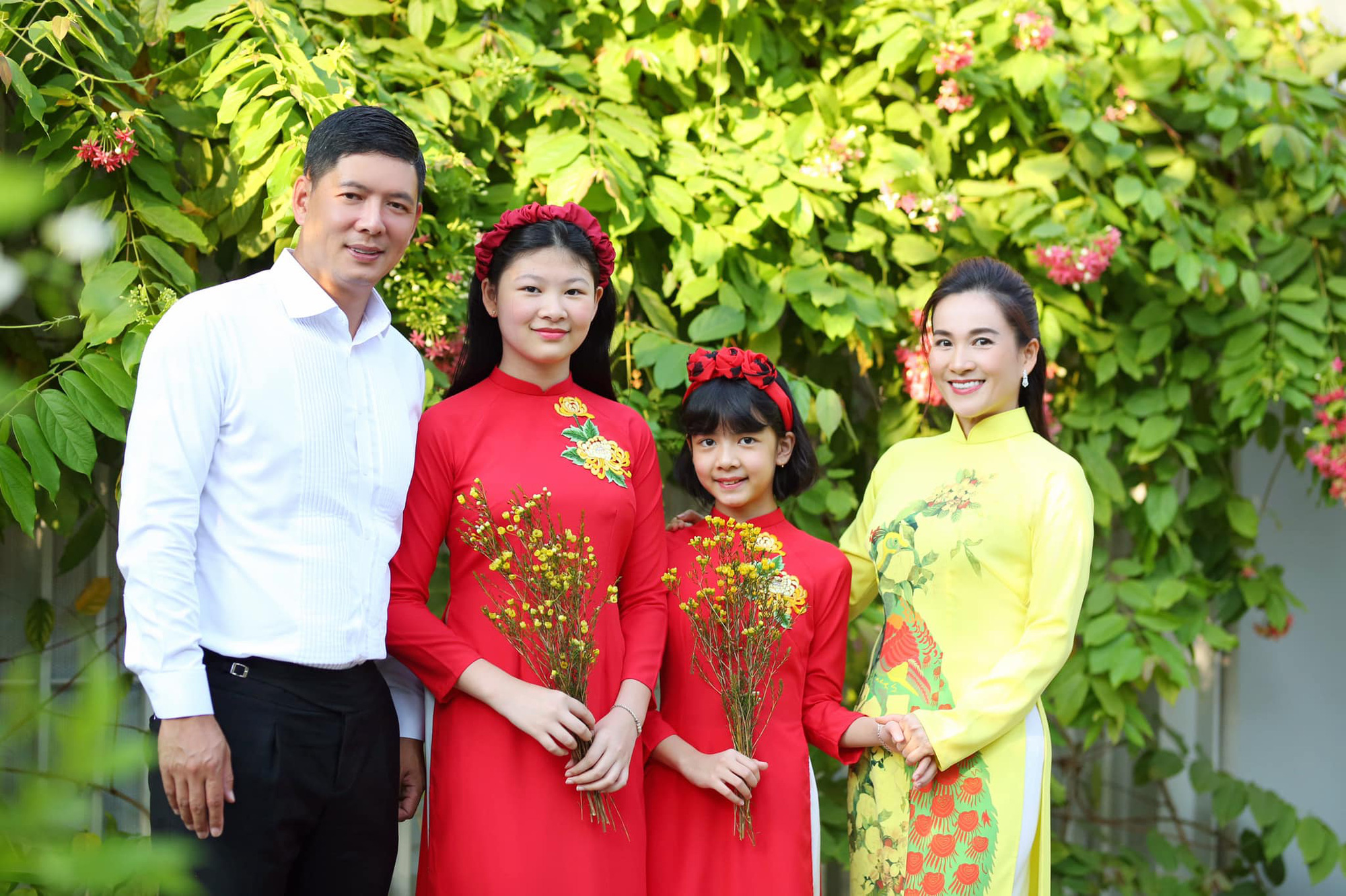 Sao Việt khoe ảnh mừng Xu&acirc;n rạng ngời - Ảnh 8.