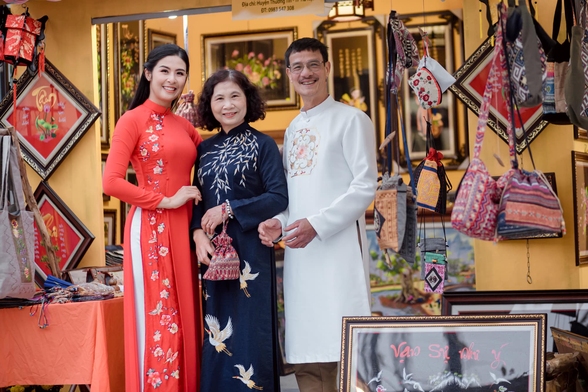 Sao Việt khoe ảnh mừng Xu&acirc;n rạng ngời - Ảnh 22.