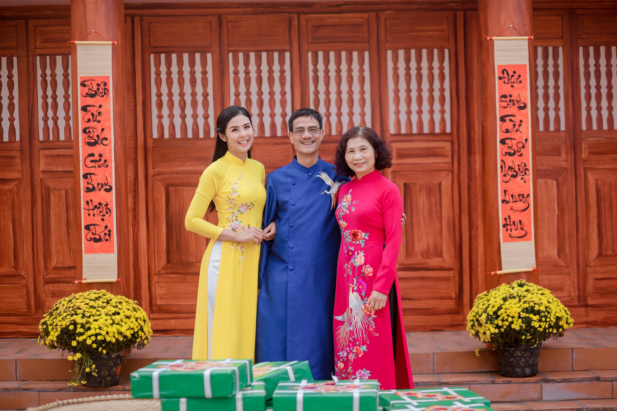 Sao Việt khoe ảnh mừng Xu&acirc;n rạng ngời - Ảnh 19.