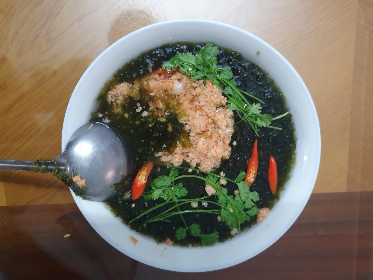Ngày Tết về Phú Yên, đừng quên ăn canh rong mứt biển