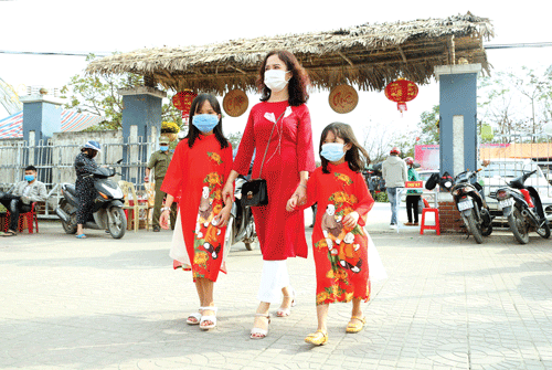Gió ấm xuân quê - Ảnh 1.