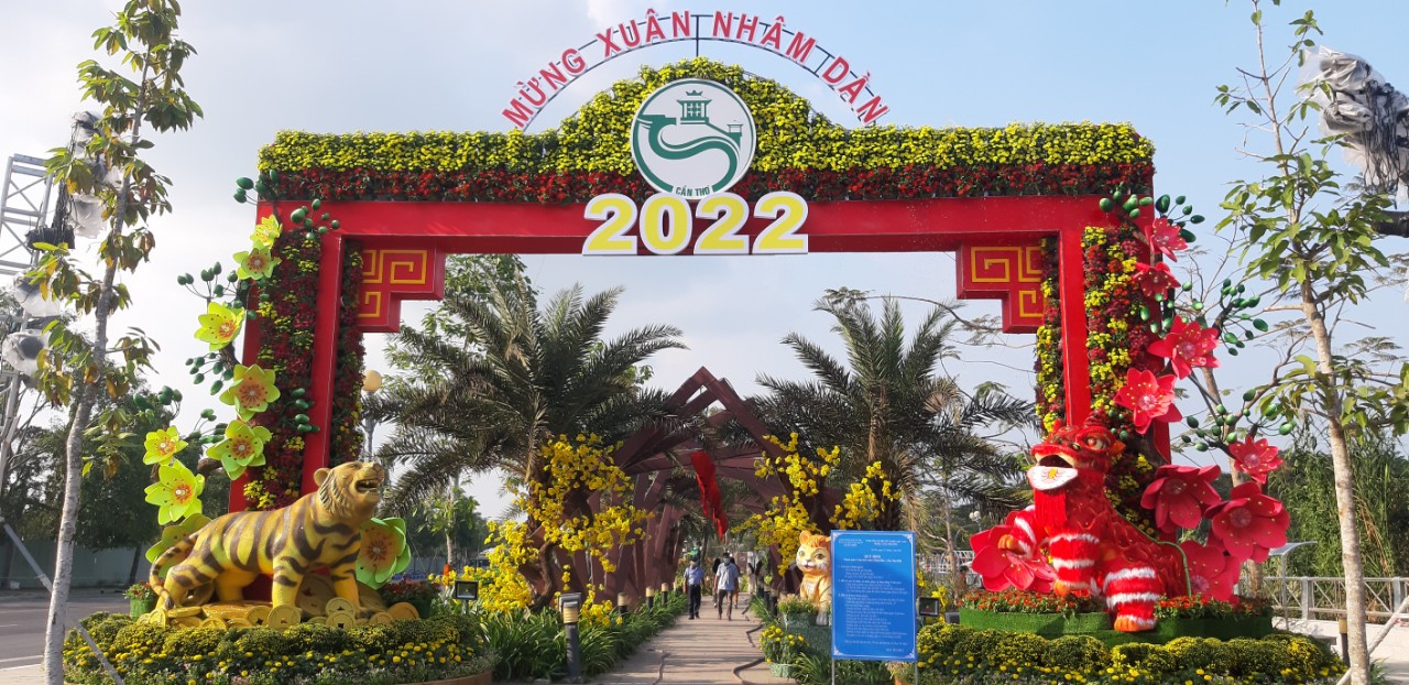 Những ch&uacute; hổ đ&aacute;ng y&ecirc;u ở Vườn hoa Cần Thơ Xu&acirc;n Nh&acirc;m Dần 2022 - Ảnh 3.