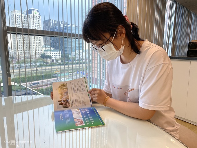 Ngân hàng đua bán chéo bảo hiểm - Ảnh 1. Ngân hàng đua bán chéo bảo hiểm - Ảnh 1.