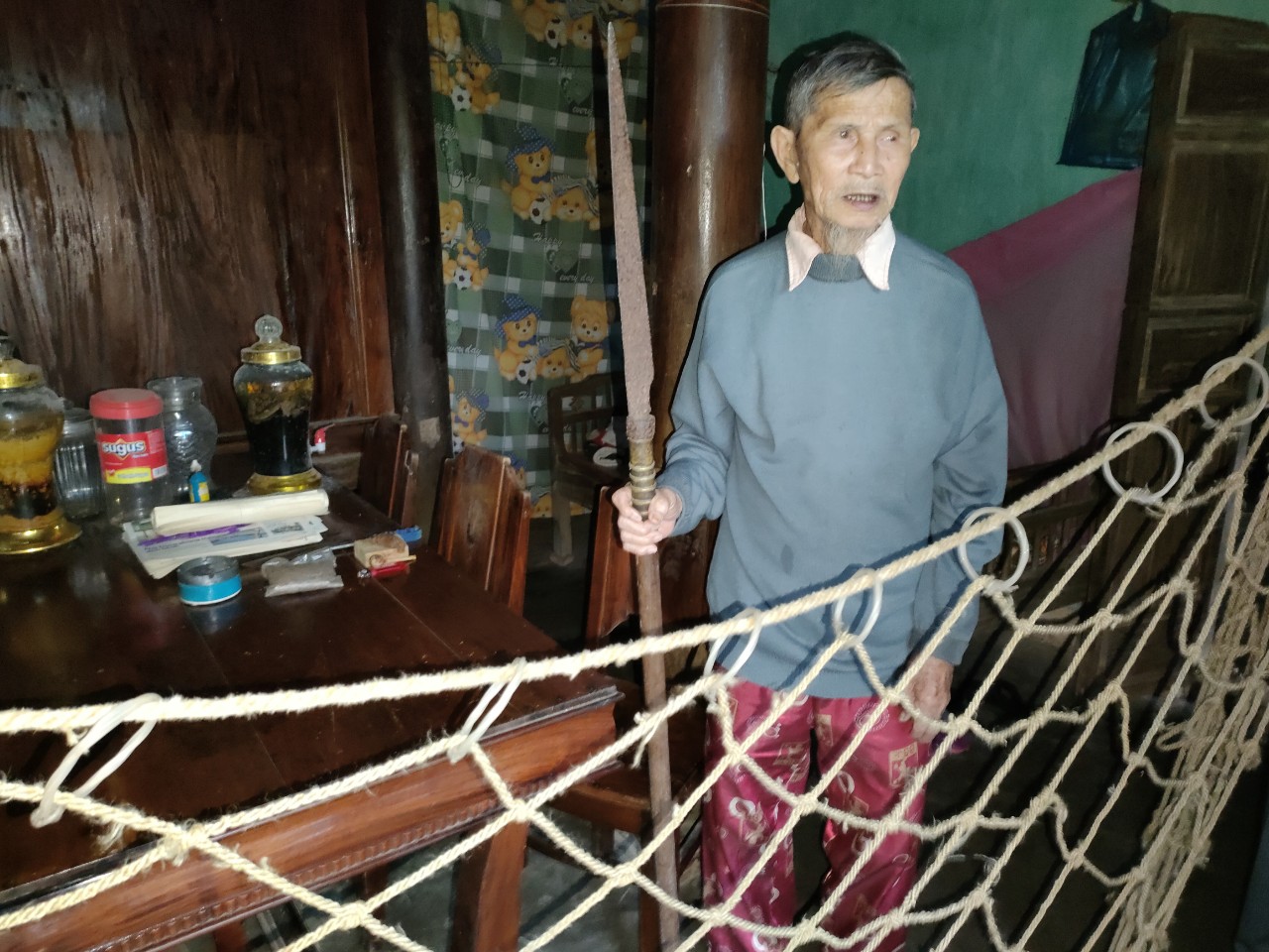Nghe cụ ông kể chuyện săn "chúa sơn lâm"