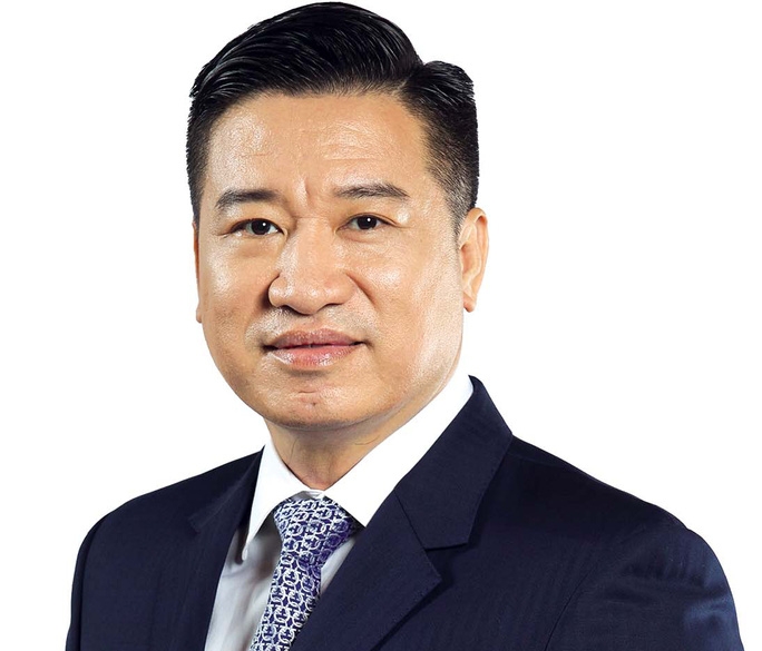 Thắt chặt tay “xuyên qua giông bão”