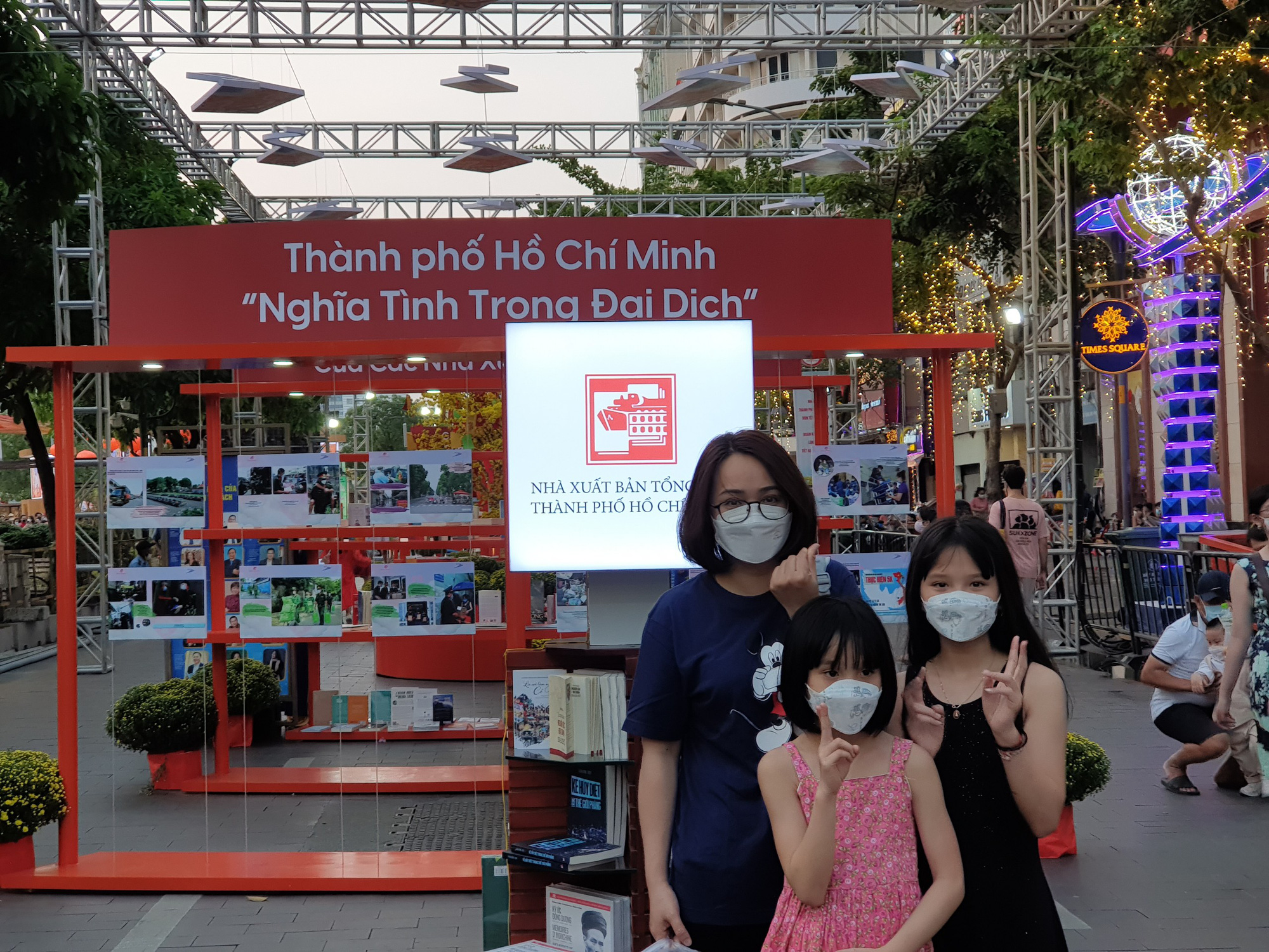 Lễ hội Đường sách Tết Nhâm Dần 2022: Điểm du xuân ý nghĩa, độc đáo - Ảnh 3.