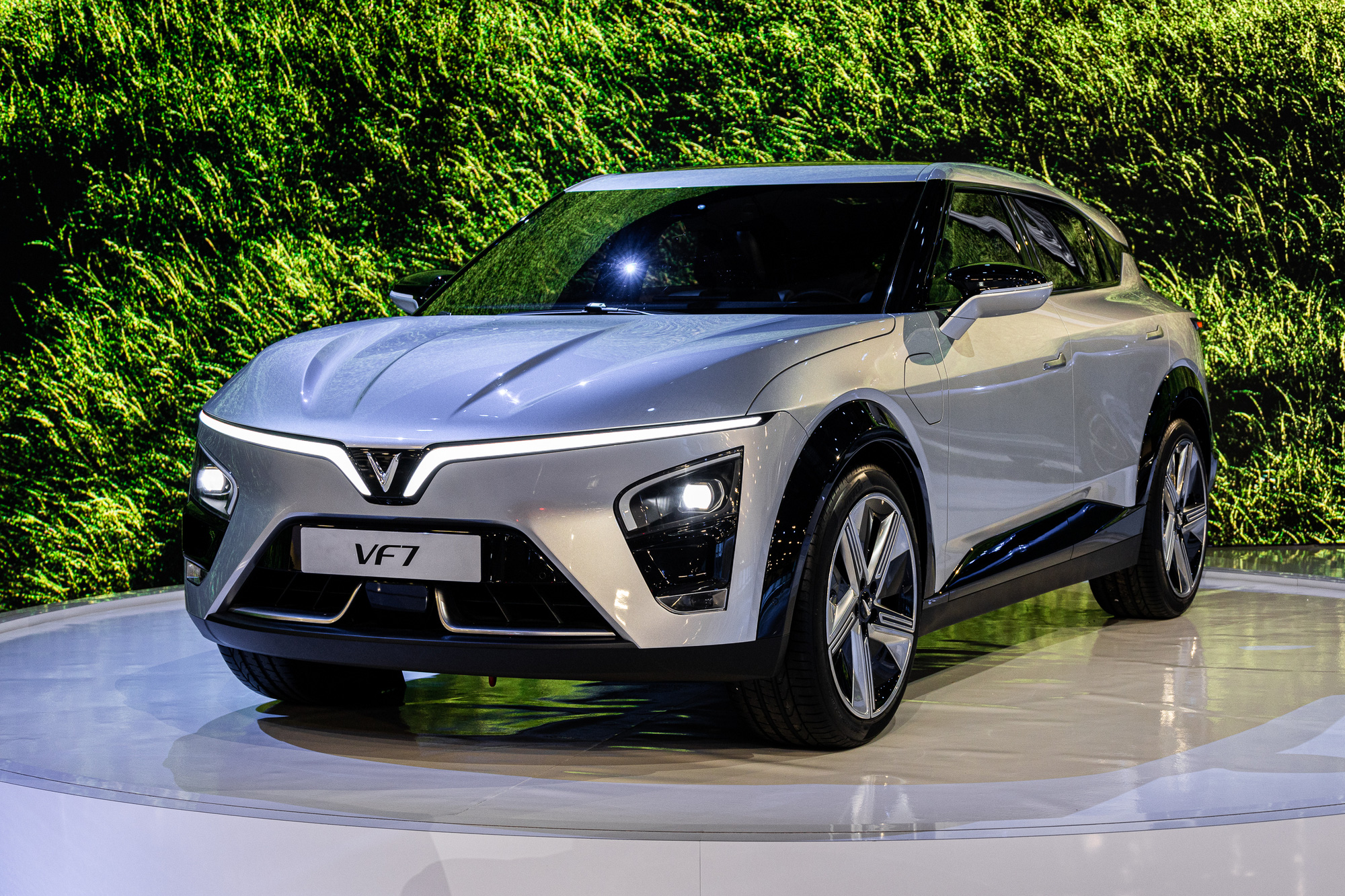 Cận cảnh 5 mẫu xe điện vừa được VinFast giới thiệu tại triển lãm CES 2022 ở Mỹ