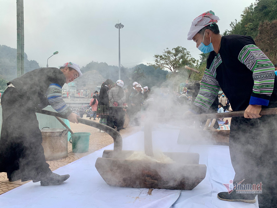Độc đ&aacute;o Lễ hội gi&atilde; b&aacute;nh d&agrave;y ở v&ugrave;ng cao M&ugrave; Cang Chải - Ảnh 7.