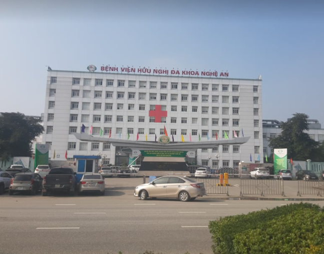 Ngày mai xuất viện, hôm nay bệnh nhân rơi từ tầng 3 xuống đất tử vong - Ảnh 1.