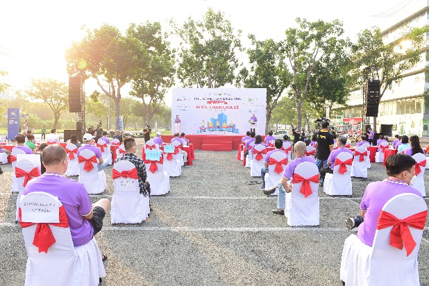 Chương trình Đi bộ Từ thiện Lawrence S. Ting lần 17 - 2022: Thêm 3,4 tỉ đồng ủng hộ người nghèo - Ảnh 1.