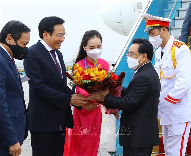 Thủ tướng Phạm Minh Ch&iacute;nh đ&oacute;n Thủ tướng L&agrave;o thăm ch&iacute;nh thức Việt Nam - Ảnh 1.